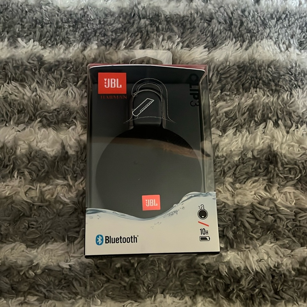 JBL Clip 3 Bluetooth Speaker